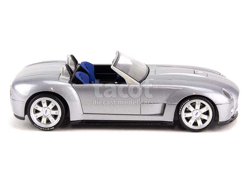 44125 Ford Shelby Cobra 2004