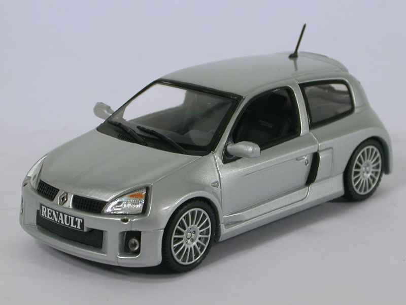 Miniature Renault Clio V6 Trophy N°4 – Universal Hobbies 1/43 – Édition 2003 En Boîte