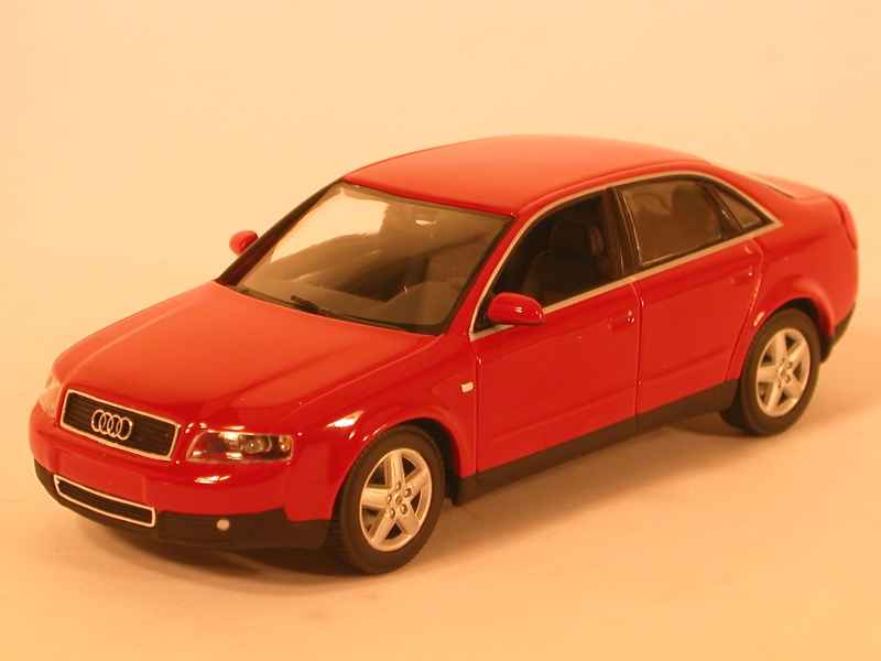 MAXICHAMPS - Audi RS 4-2004 - 1/43
