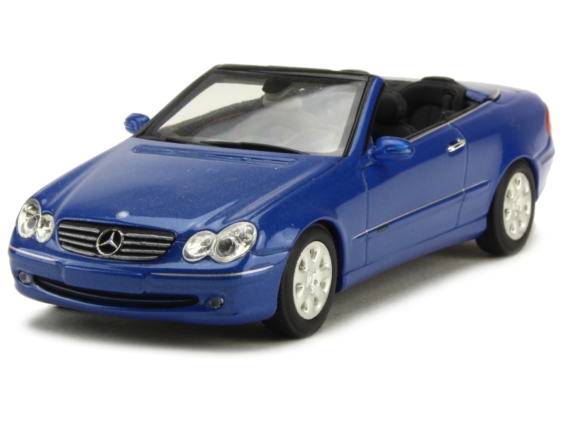 Minichamps 1:43 Mercedes-Benz CLK DTM Toy Fair Nürnberg 2003 silver