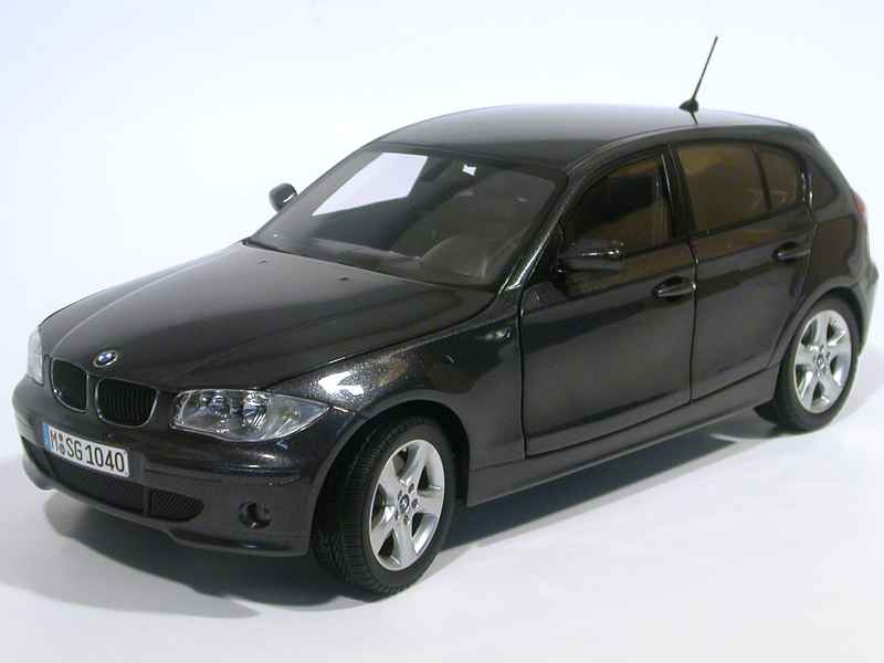 44820 BMW 120i/ E87 5 Doors 2004