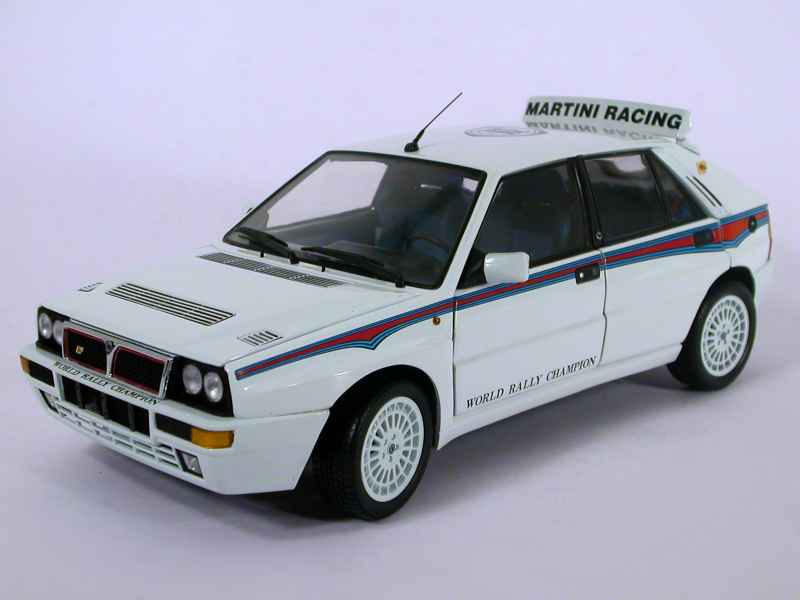Lancia - Delta HF Integrale Evo Martini - Kyosho - 1/18 - Autos