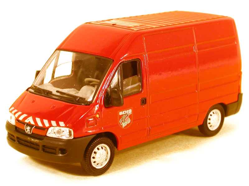 Miniature Norev Peugeot Boxer VSAV 59 Pompier 1/43