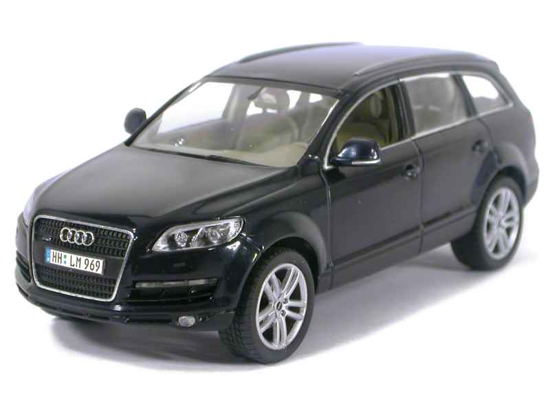 46042 Audi Q7 2006