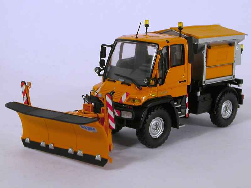 46207 Mercedes Unimog 300 Chasse Neige