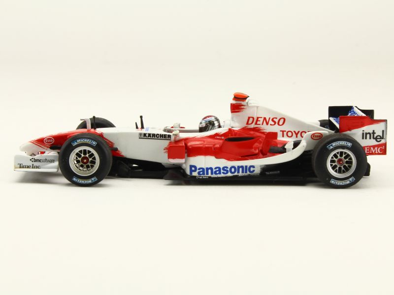 46272 Toyota TF105 2005