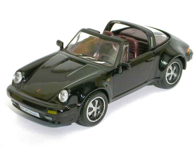 Modèle Réduit Porsche 911 Targa 1977 - Échelle 1/18 - Marque Schuco - Neuf - Rouge