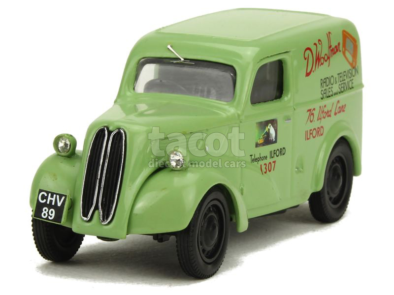 46522 Ford Popular Van