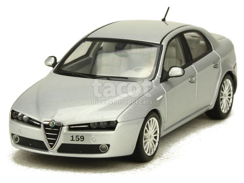 Ecco l'Alfa Romeo Brera a 5 porte, ma è una 159 rivista