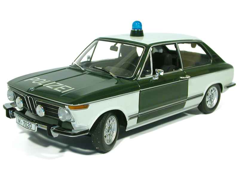 46946 BMW 1802 Touring/ E10 Police