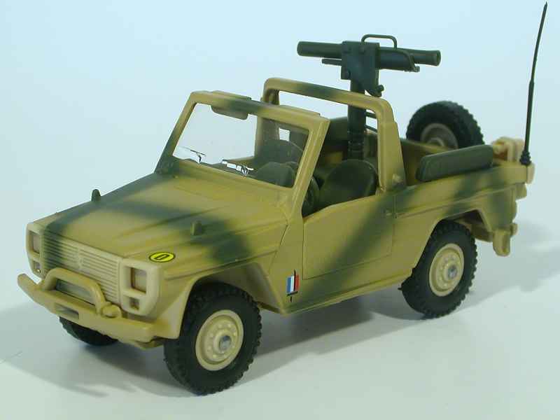 47139 Peugeot P4 Militaire Missiles