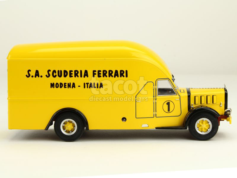 47610 Alfa Romeo 500 Transporter 1936