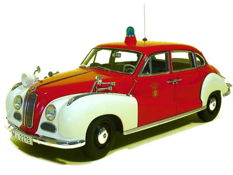 47656 BMW 502 Fire Brigade