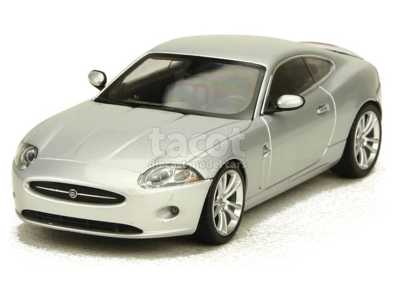 VV 005 / Voiture 1:43 VITESSE V101B "JAGUAR XK8 COUPE" - Modélisme
