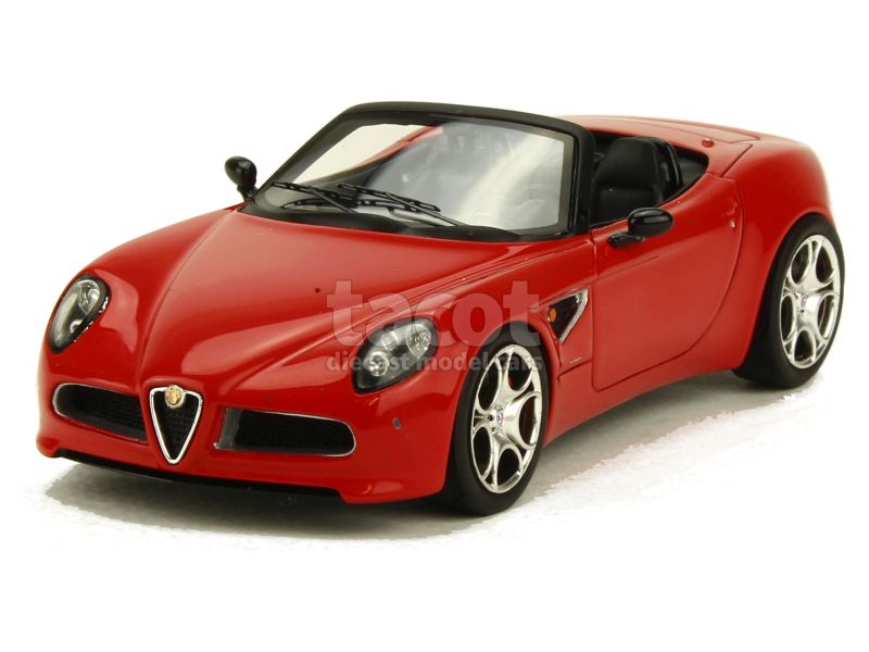 48192 Alfa Romeo 8C Spider 2005