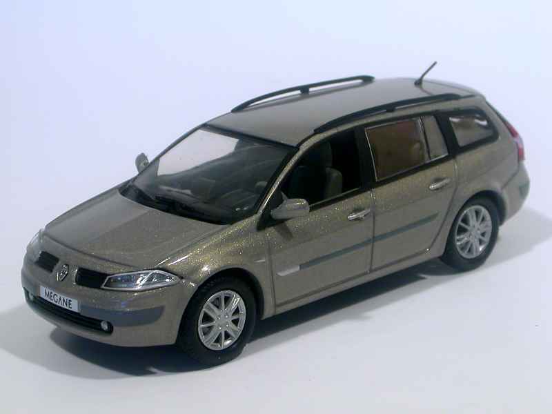 48205 Renault Megane II Break 2003