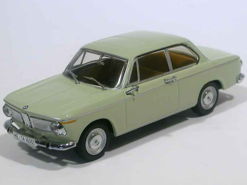 48303 BMW 1602/ E10 1966