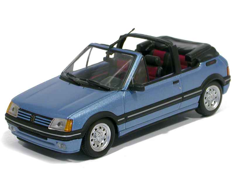 48596 Peugeot 205 CTi 1990