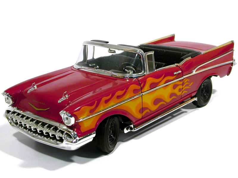 CHEVROLET CHEVY BEL AIR 1957 FUELIE aurore /blanc 1/18