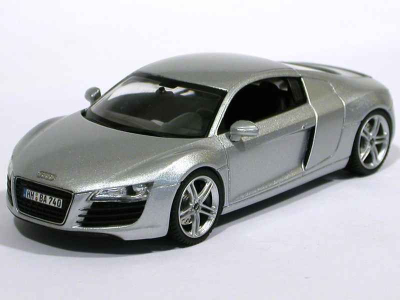 48976 Audi R8 V8 2007