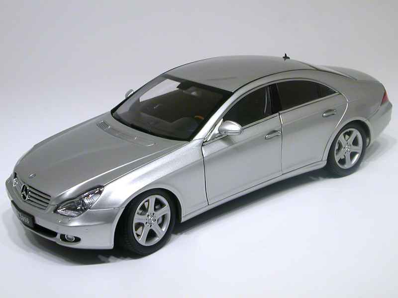49269 Mercedes CLS/ W219 2004