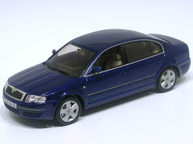 49296 Skoda Superb 2002