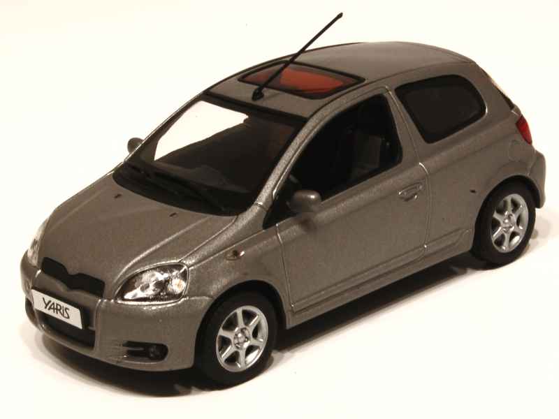 49322 Toyota Yaris TS 2001
