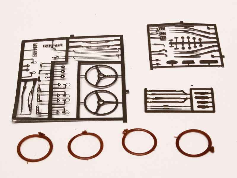 49818 Divers Accessoires Ferrari 1960/70