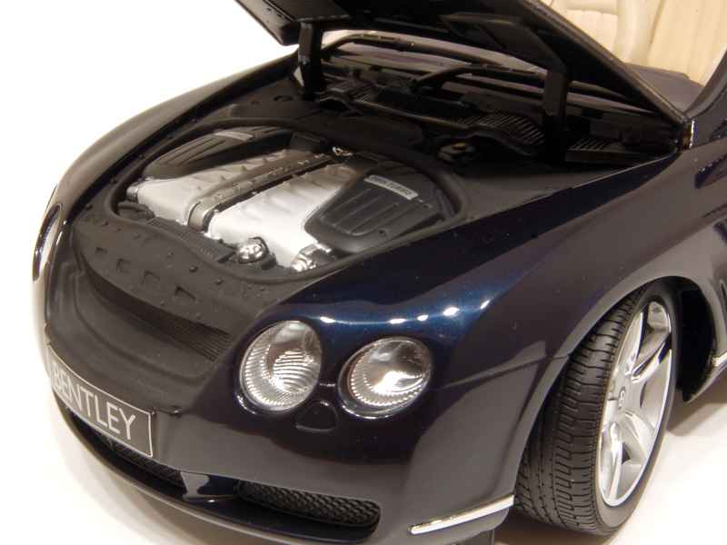1:18 BENTLEY CONTINENTAL GT 2008 BLANC - 1:18