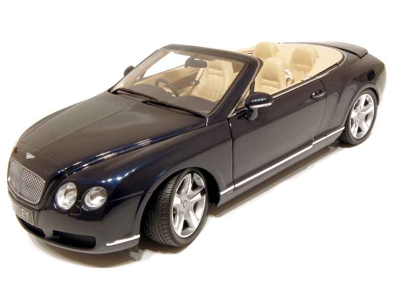 Bentley CONTINENTAL GT - by Minichamps 1:18 Blanc en TBEG