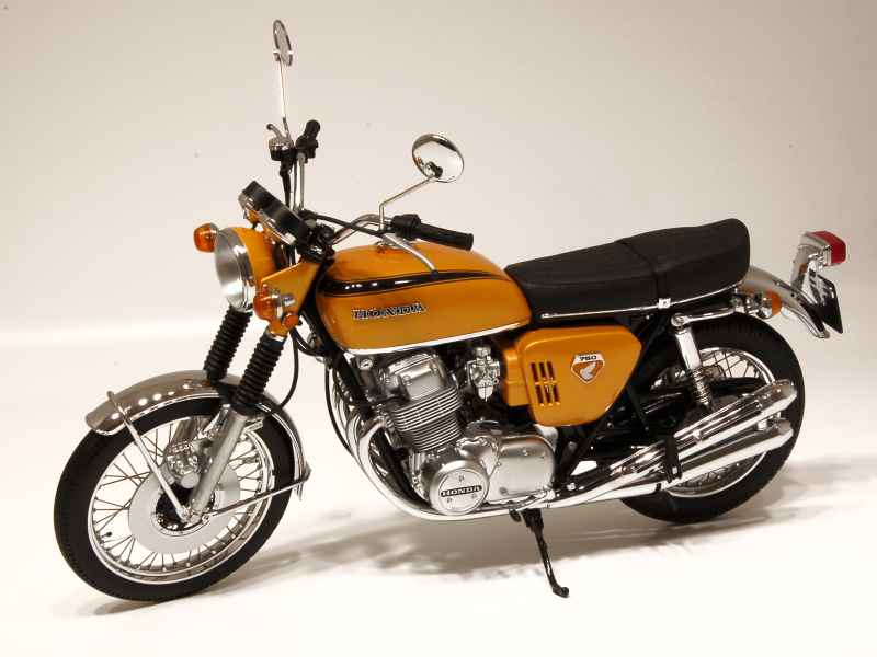 Honda - CB 750 1968 - Minichamps - 1/6 - Autos Miniatures Tacot