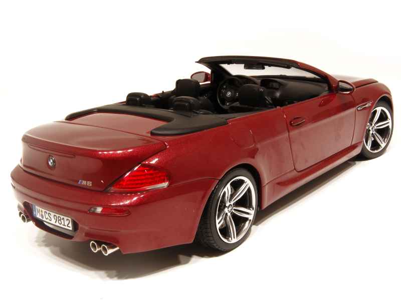 50687 BMW M6 Cabriolet/ E64 2006