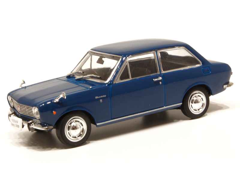 Nissan sunny игрушка