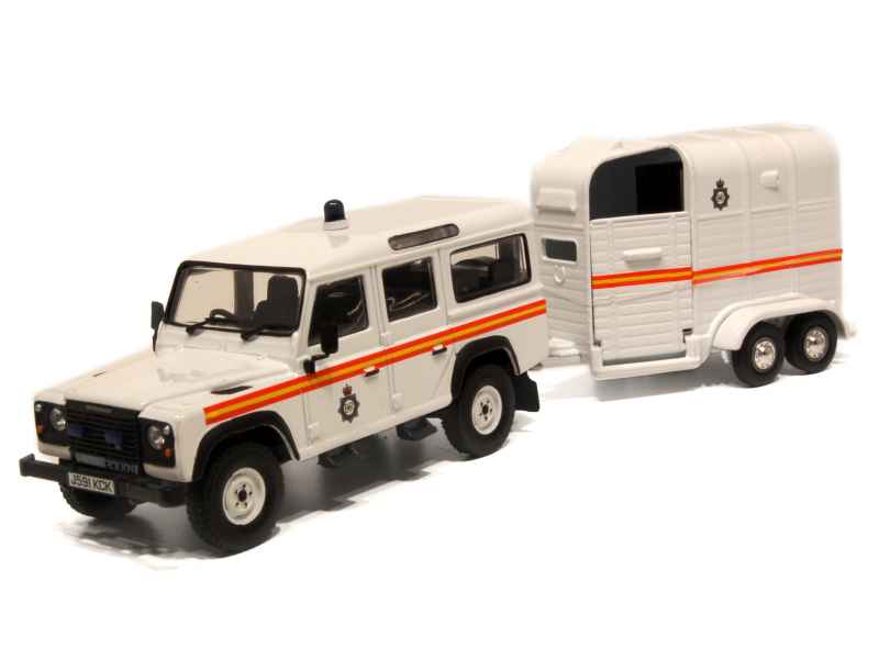 51118 Land Rover Defender Horsebox Police