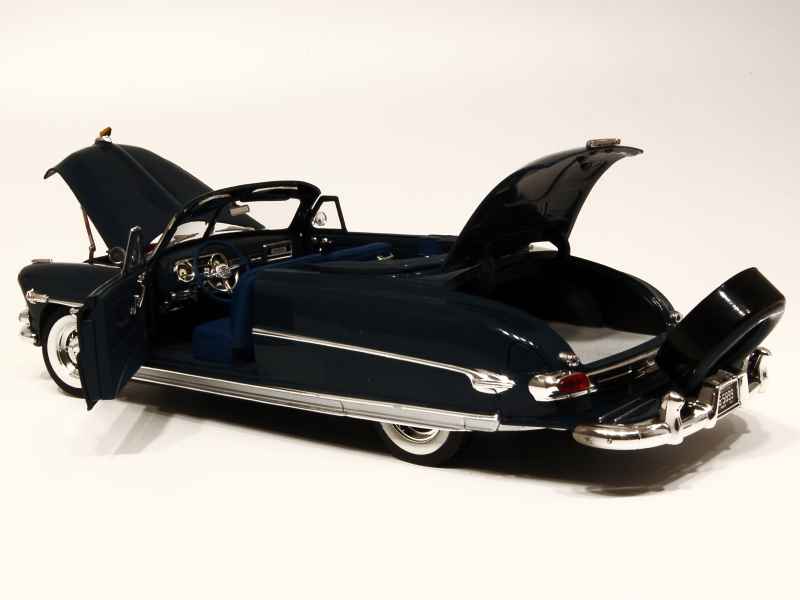 Ertl Highway 61 1/18 - Hudson Hornet Club Coupé 1952 - Noire - Boîte Incluse