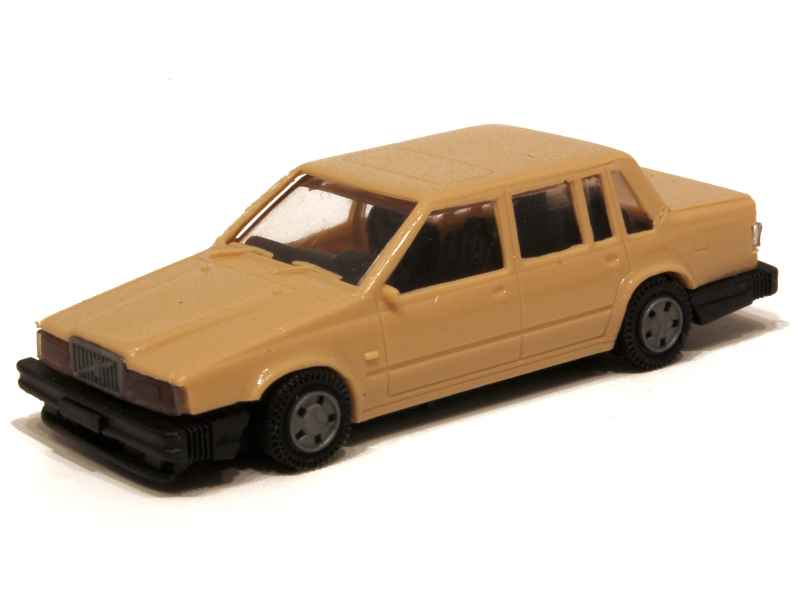 51411 Volvo 760