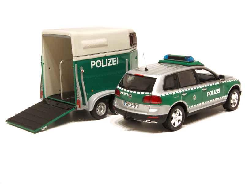 51859 Volkswagen Touareg Horse Trailer Police