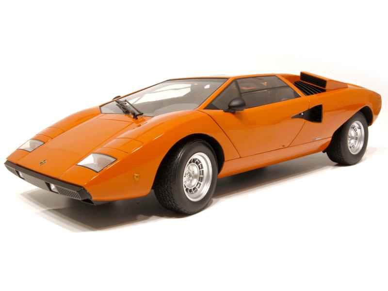 VOITURE MINIATURE KYOSHO 1/18 Lamborghini Countach LP500 noire moulée