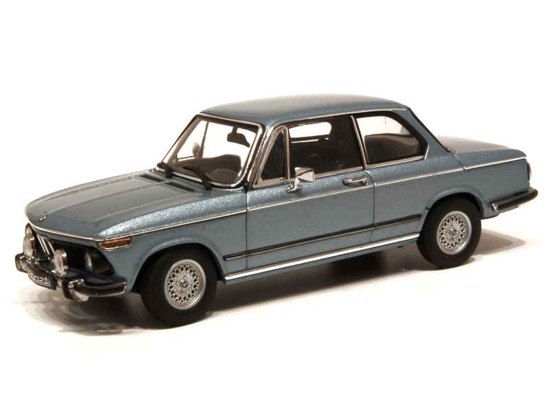 BMW 2002 Turbo black (Minichamps) 1:18