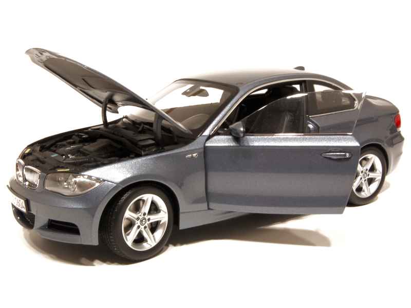 53067 BMW 135i Coupé/ E82 2007