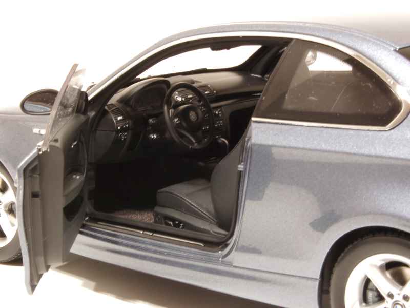 53067 BMW 135i Coupé/ E82 2007