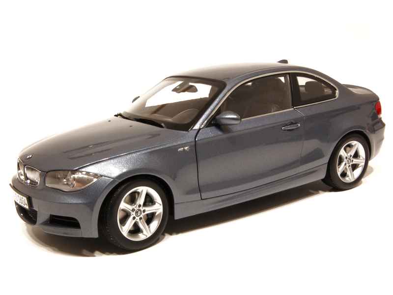 53067 BMW 135i Coupé/ E82 2007