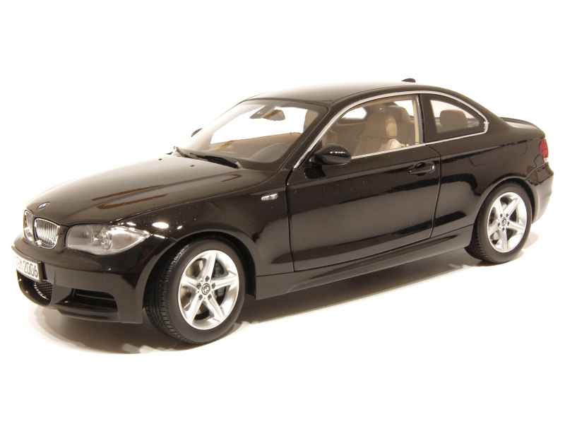 53115 BMW 135i Coup&eacute;/ E82 2007