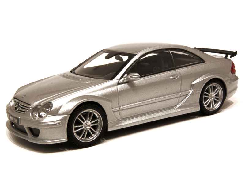 53428 Mercedes CLK DTM AMG Coupé 2005