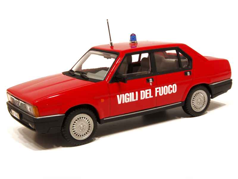 53682 Alfa Romeo 90 Super Pompiers