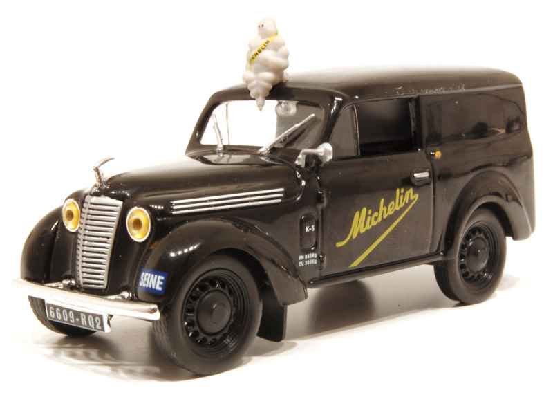 54270 Renault Juvaquatre Break