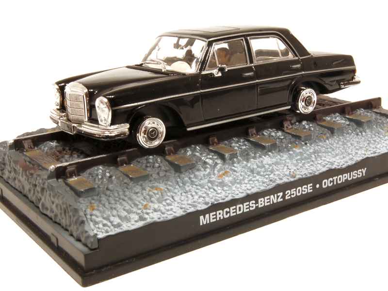 54271 Mercedes 250 SE/ James Bond 007