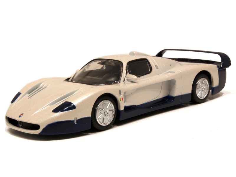 54387 Maserati MC12 2004