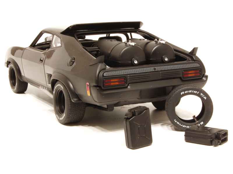 Ford Falcon Mad Max 2 AUTOart 1 18 Autos Miniatures Tacot