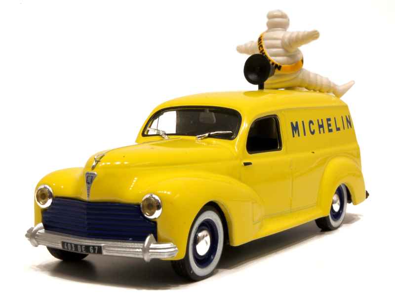 Voiture Solido Peugeot 203 Knorr style vintage - Collection